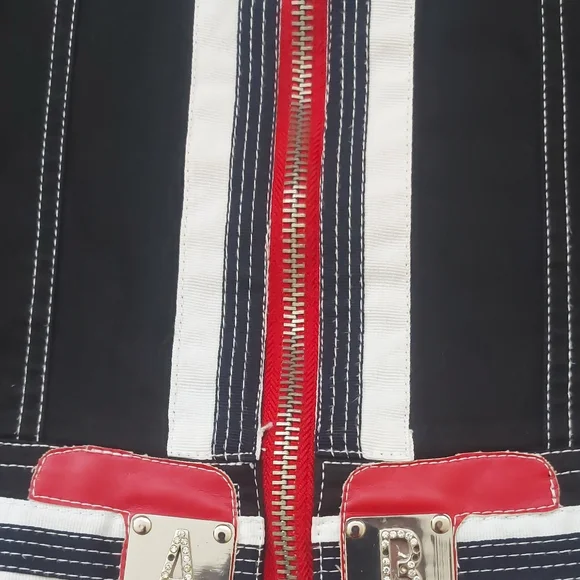 Sportive Jacket - Picture 4 of 9